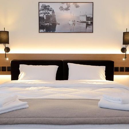 Roloi Suites Nafpaktos Екстериор снимка